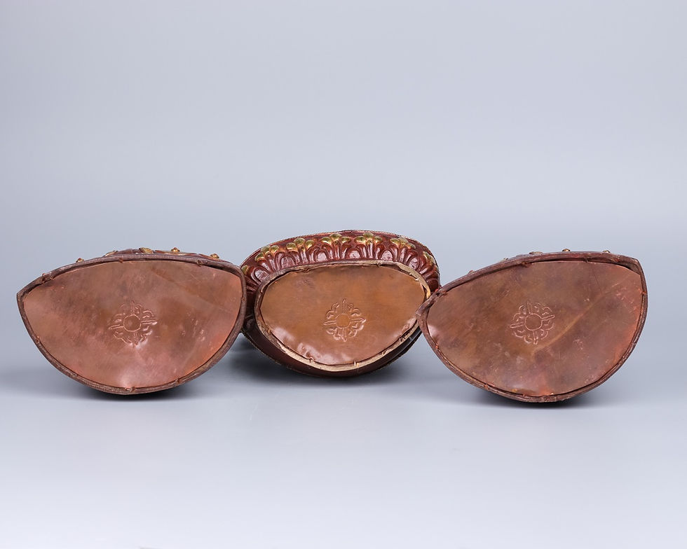 縮圖：宗喀巴師徒三尊 銅 半鎏金 手工 3 pcs 7.4" (19 cm)