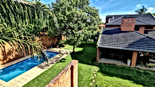 Vive en un espacio único de 1.080 m² en el prestigioso Barrio Nazareth. Residencia principal de lujo, vivienda adicional para huéspedes, piscina, quincho, generador y más. ¡Ideal para quienes buscan comodidad y exclusividad  | M2 Inmobiliaria