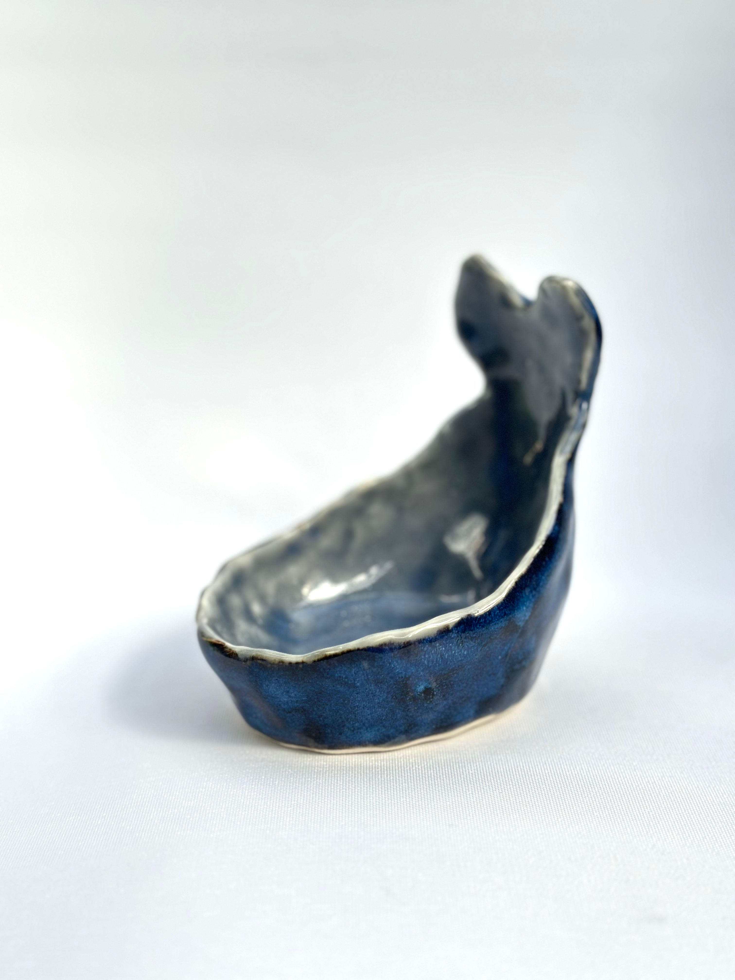 Spoon holder - whale shape