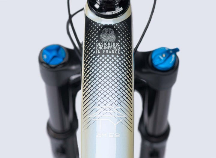 Thumbnail: LAPIERRE ZESTY AM 6.9 Carbon 2021