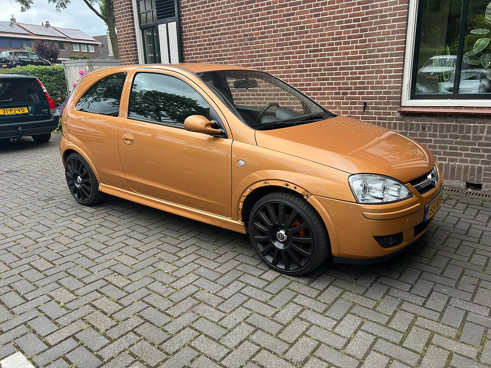Opel Corsa 1.8 16V GSi