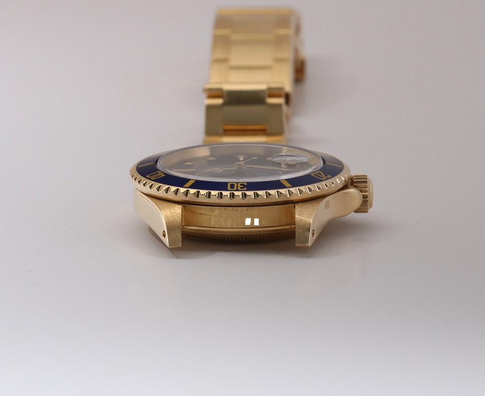 Between Lugs Of 1980 Rolex 18K Yellow Gold Submariner Date with Tropical Dial Ref. 16808