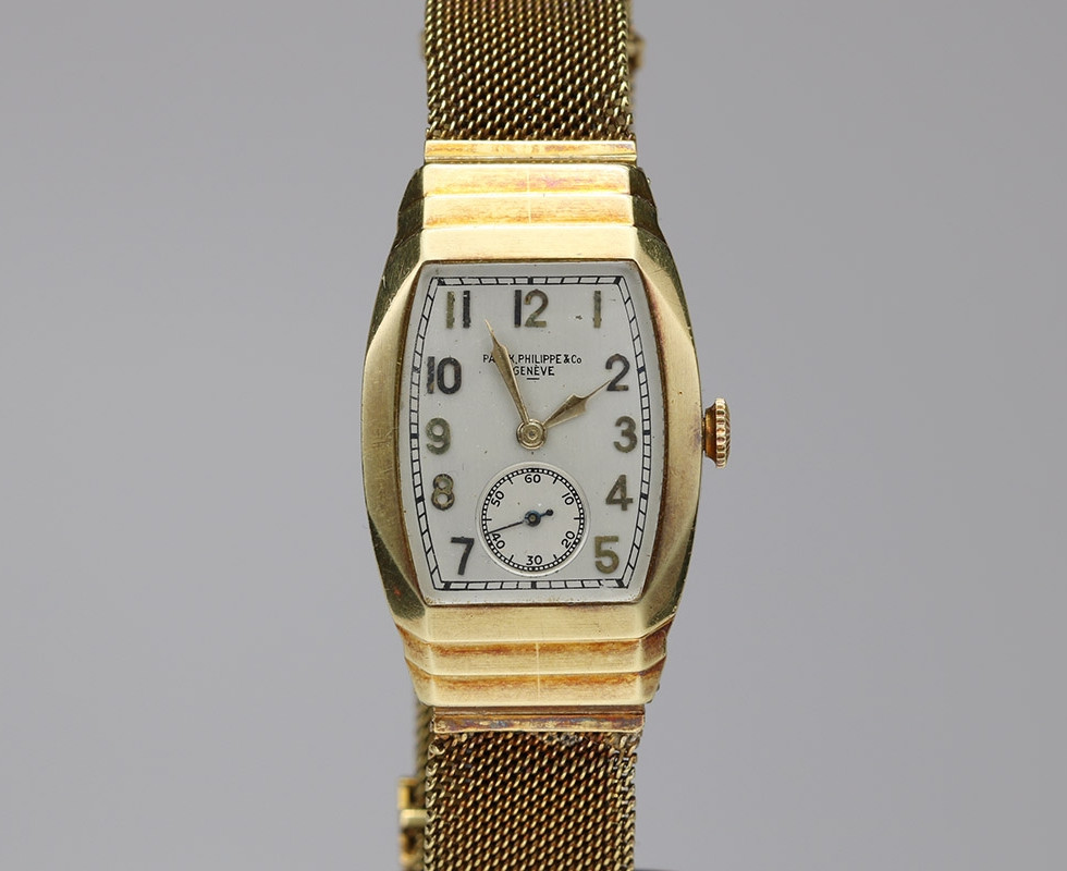 1940 Patek Philippe 'Armadillo' Vintage Gold Wrist Watch With Gold Mesh Bracelet