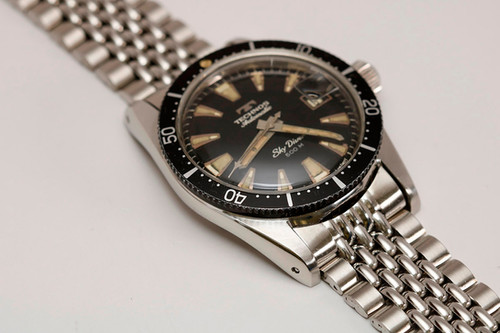 Technos Sky Diver 500m - 1960's | Matthew Bain Inc.