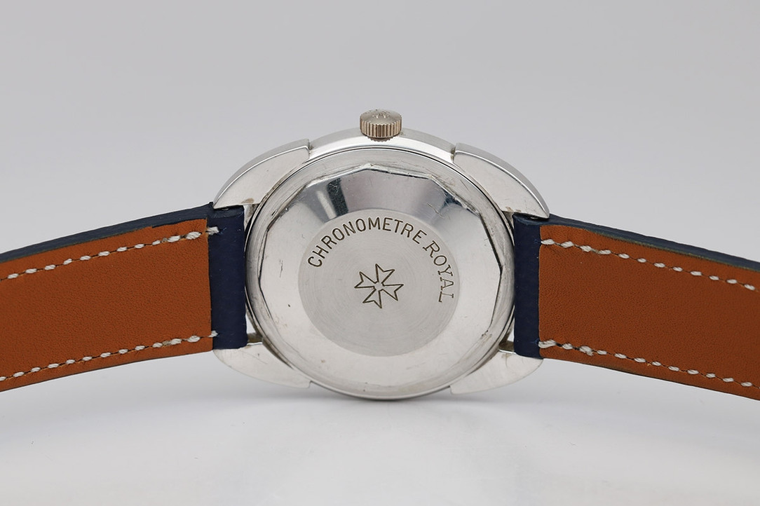 Case Back Of 1960's Vacheron Constantin Royal Chronometer White Gold Vintage Watch Ref 6694