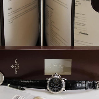 The Ultimate Contemporary Patek Philippe Ref. 5004