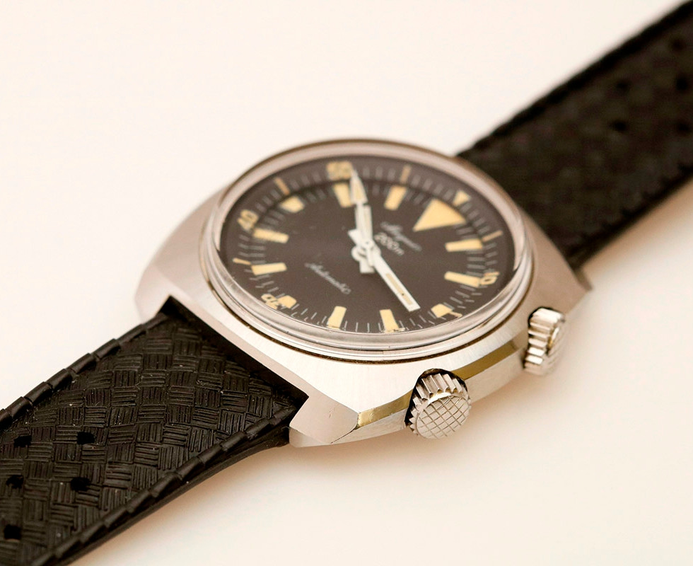 Rare Breguet Vintage Dive Watch Side