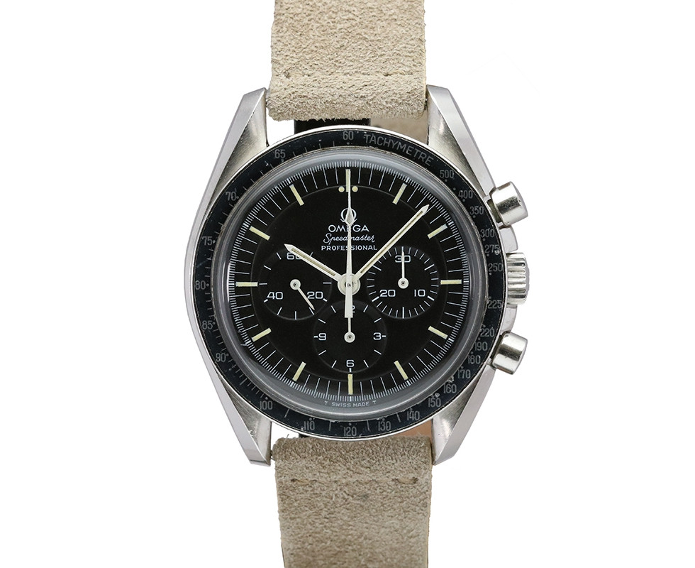 1969 Omega Speedy Ref 145022-69 w/ Rare 220 Bezel