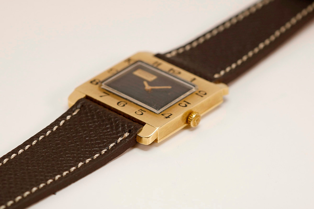 1960's Longines Record 18K Gold Rectangular Wrist Watch
