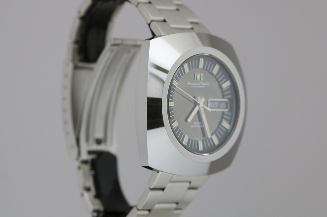 1970's IWC Edison Electronic Ref. 3402