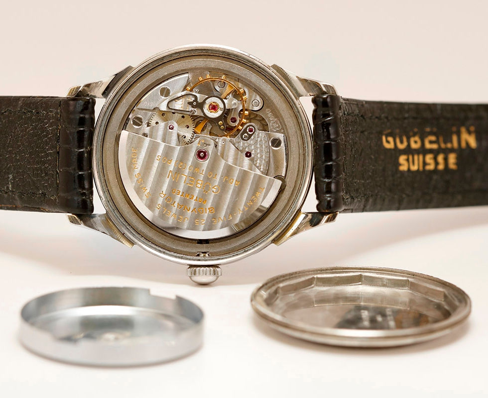Movement In Gubelin Stainless Steel 1960's NOS Dress Watch