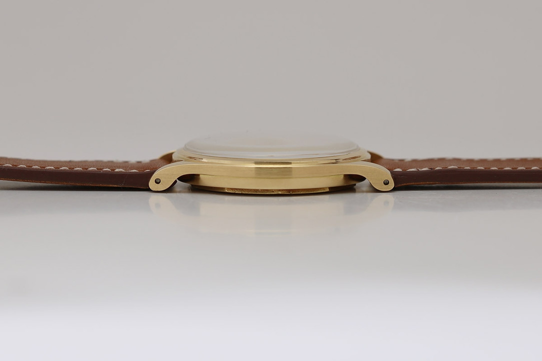 Side Of 1954 Patek Philippe Calatrava 18K Yellow Gold Ref. 2509