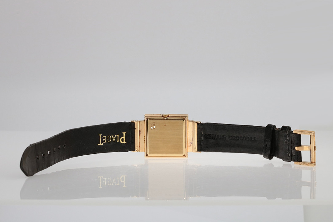 Back Of 1980's Piaget Polo Ref. 93525 Onyx, Diamond & Yellow Gold Wristwatch