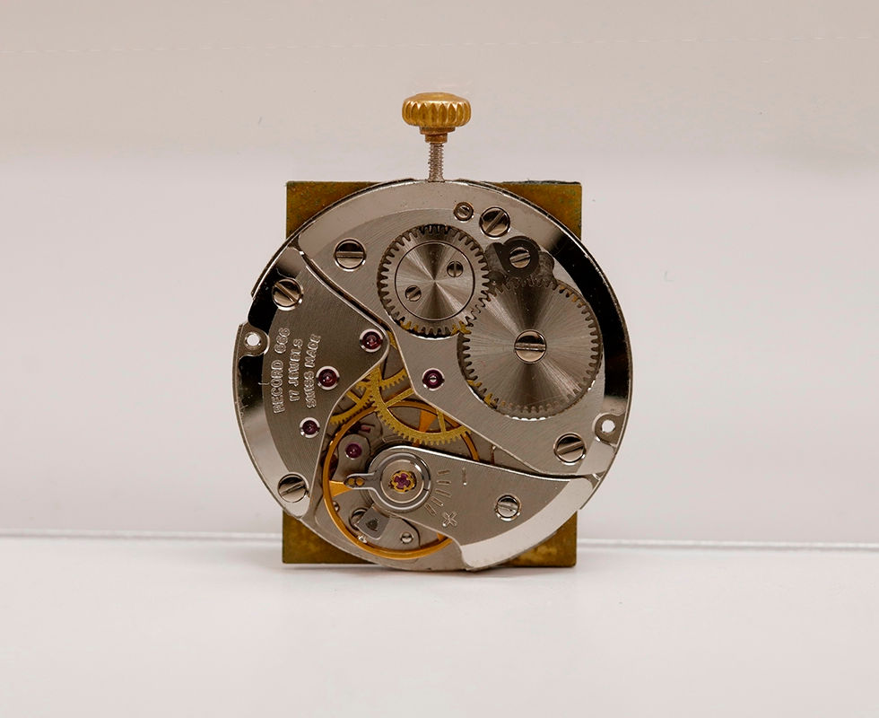 Movement In 1960's Longines Record 18K Gold Rectangular Wrist Watch