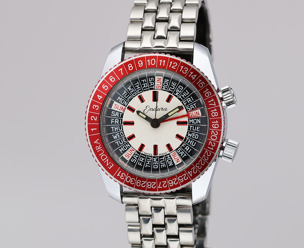 Endura Day-Date Vintage Stainless Steel Wrist Watch Circa 1970's