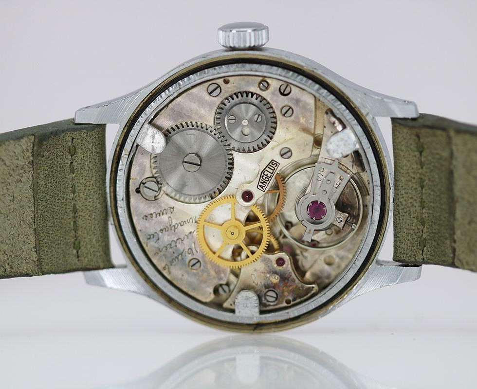 Angelus Calatrava Movement