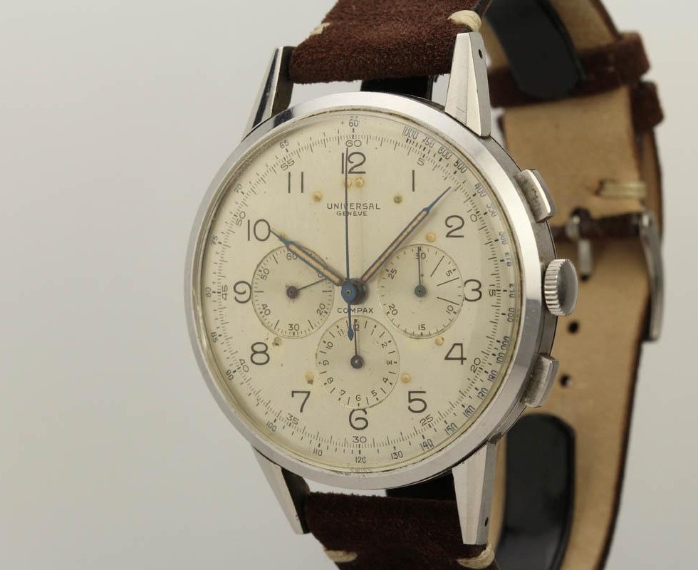 1940's Stainless Steel Vintage Universal Geneve Compax Oversized Chronograph Wrist Watch