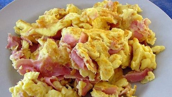 HUEVOS CON JAMON