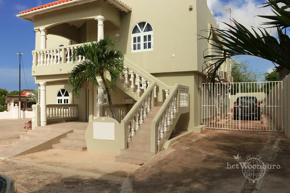 Thumbnail: Seru Loraweg