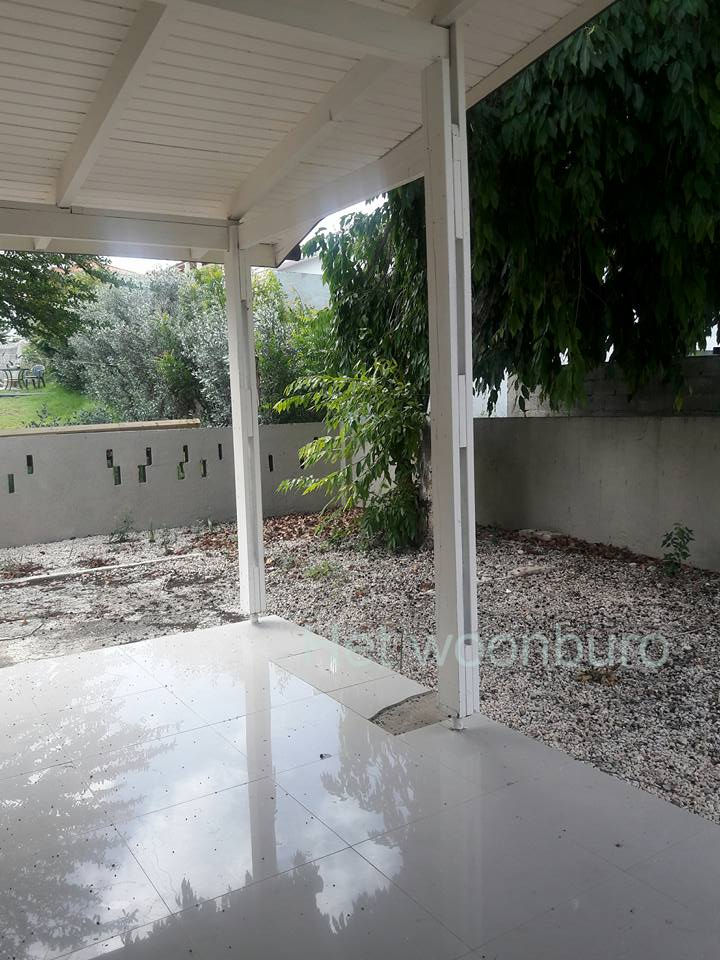 Thumbnail: Brakkeput