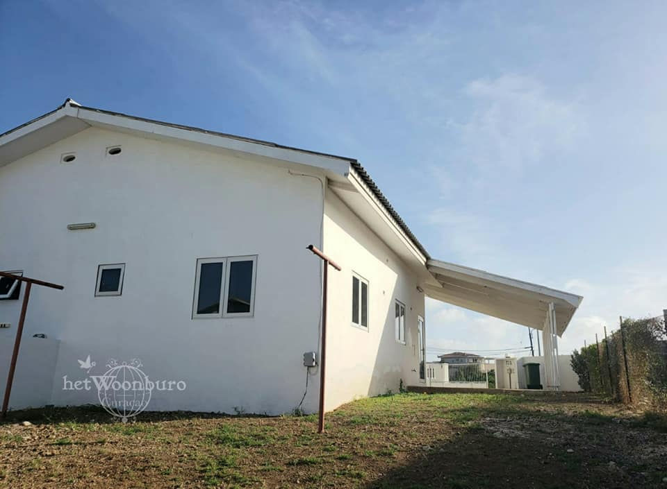 Thumbnail: Trai Seru