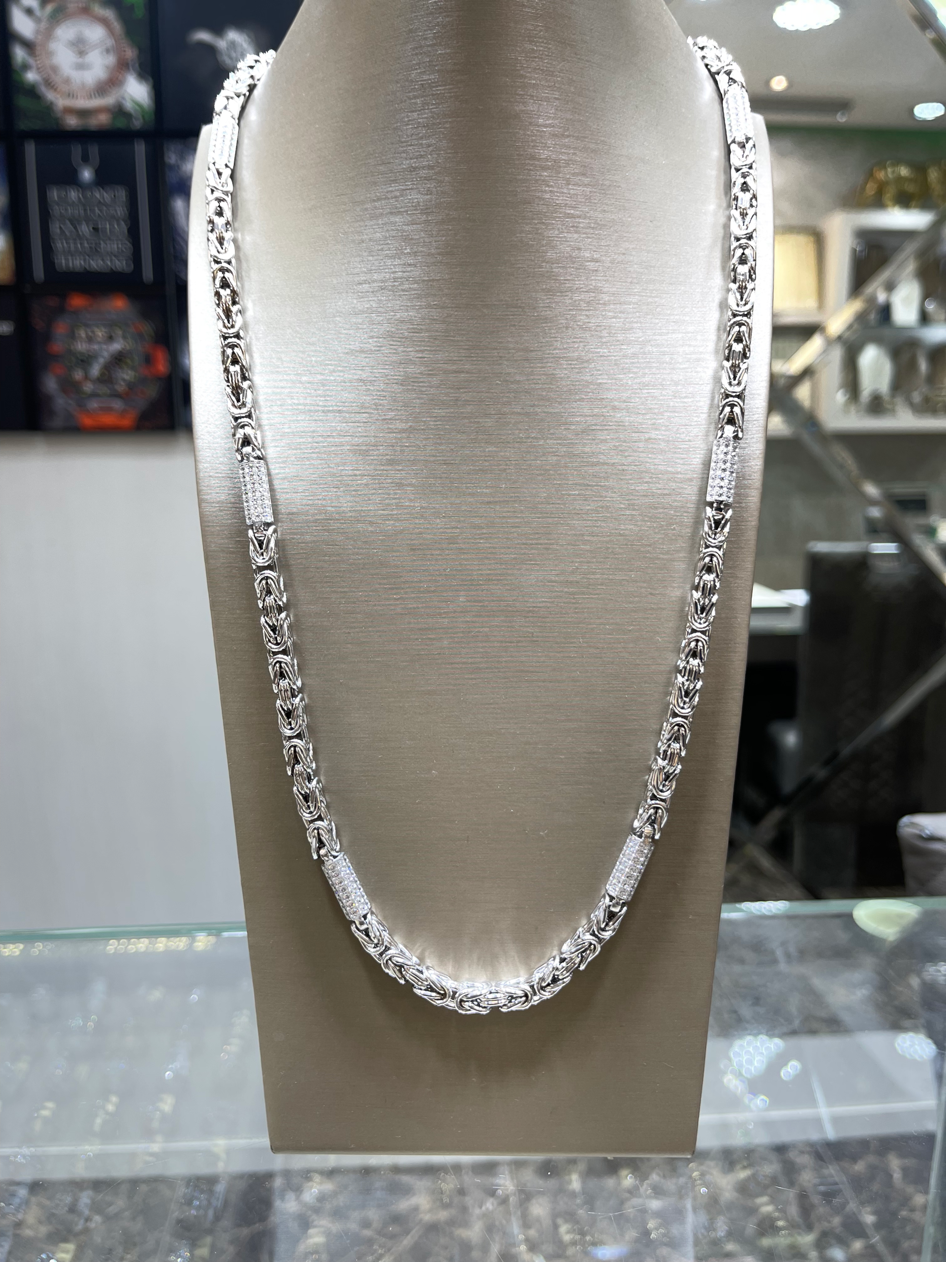 18KT GOLD - 110 GR - WIT GOUD KONING KETTING