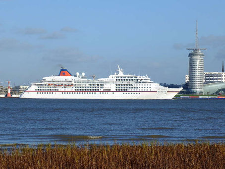 Fünf-Sterne-Kreuzfahrtschiff „Europa“ sticht wieder in See