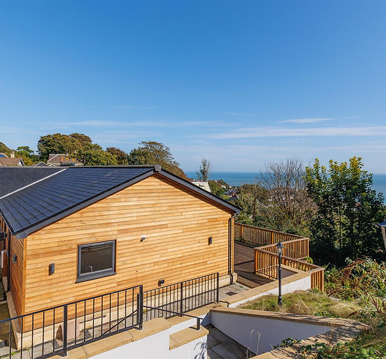 bungalow1.jpg