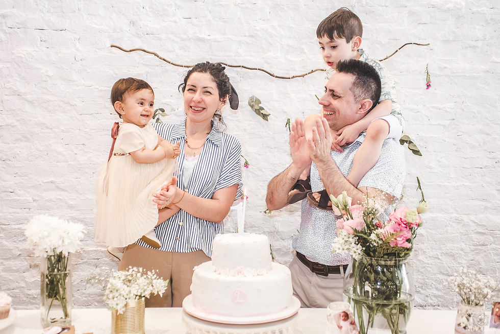 Tips-para-el-primer-cumpleaños-de-tu-bebe-fotos-familiares-al-principio
