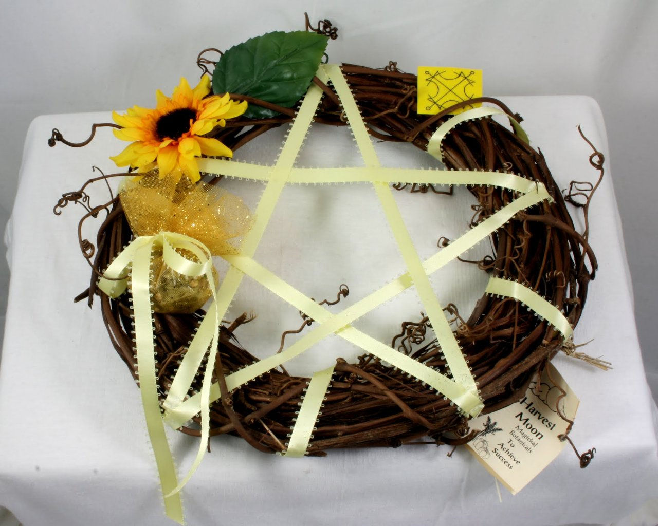 Harvest Moon Pentacle Wreath: Success-Winning