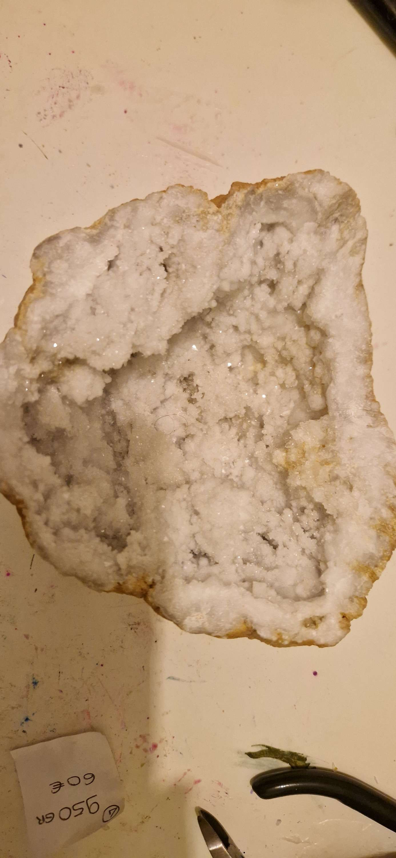 Géode cristal de roche 950gr