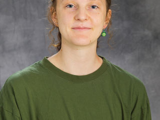 Laura wins Dr. Sandra Murawski Award for Teaching Excellence!