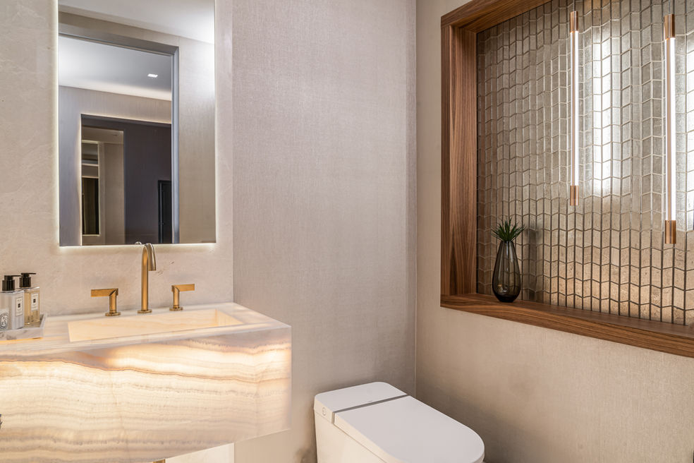 dsc00004-edit copy.jpg