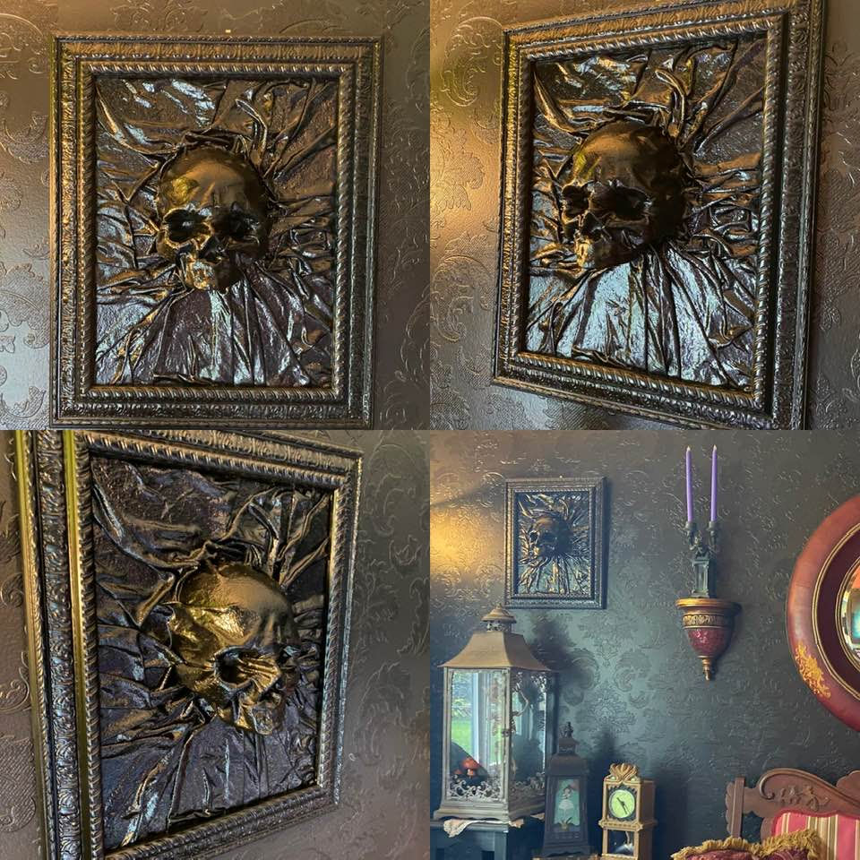 Thumbnail: Unpainted Resin Half Skull