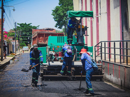 Prefeitura de Piripiri conclui asfaltamento da Rua Onofre Melo