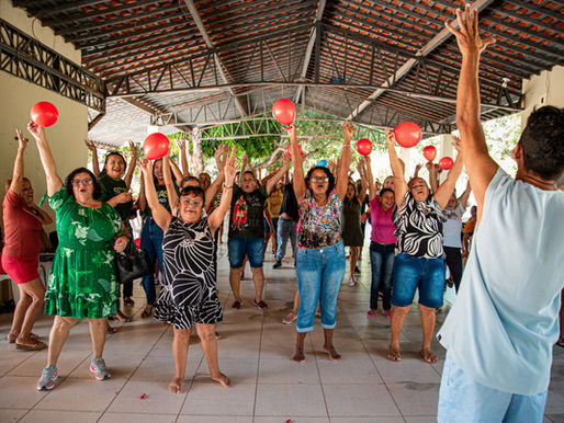 Prefeitura de Piripiri promove manhã de lazer para idosos do CRAS 2