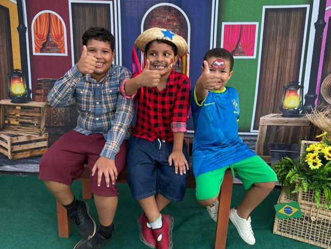 Arraiá do CEMA reúne crianças e famílias em momento de integração e celebração em Piripiri