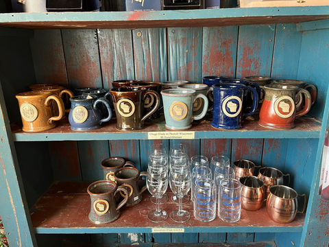 Hammen Family Orchard & Winery Gift Shop mugs & glasses