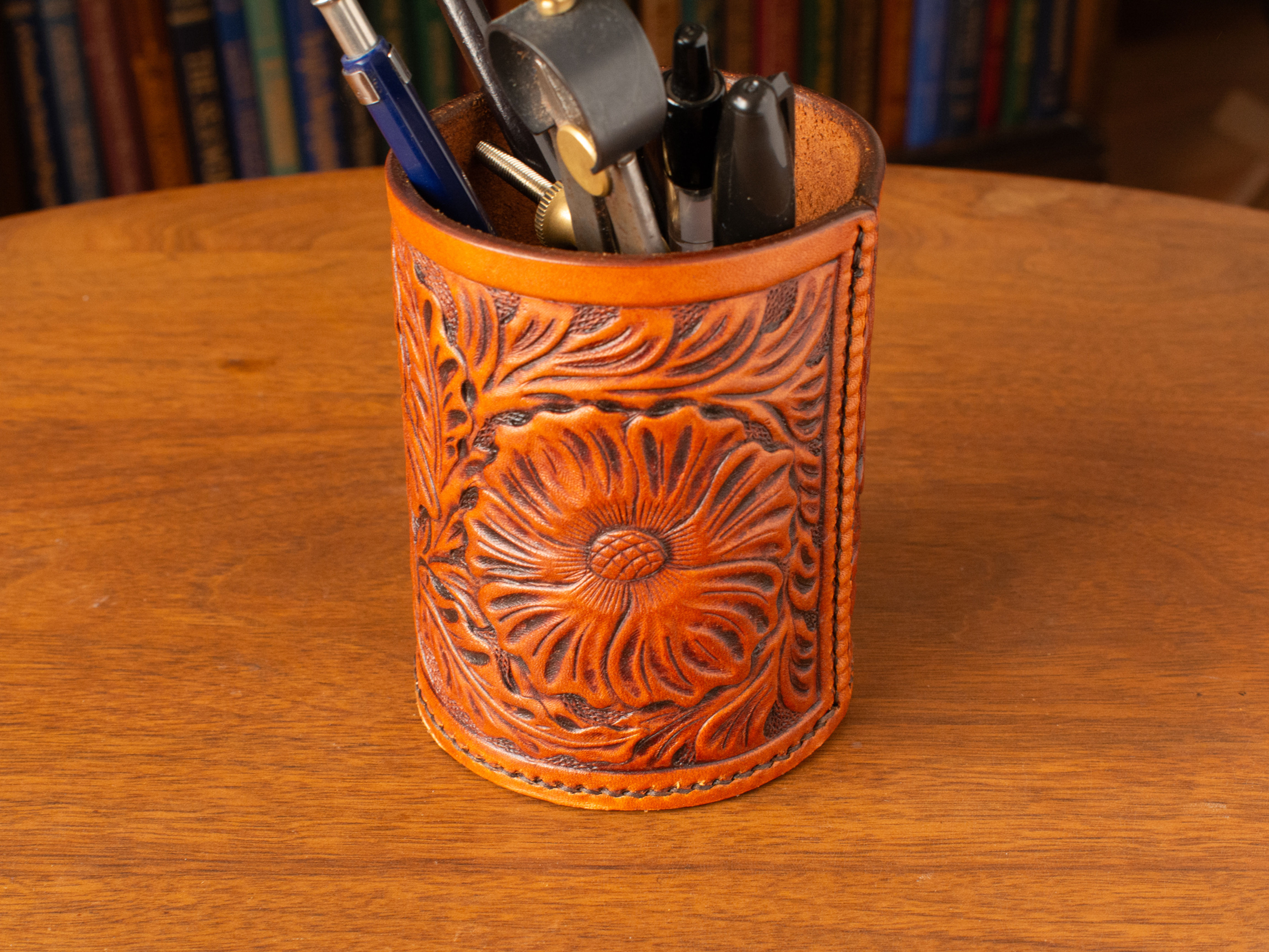 Round Pencil Cup with Western Floral Engraving