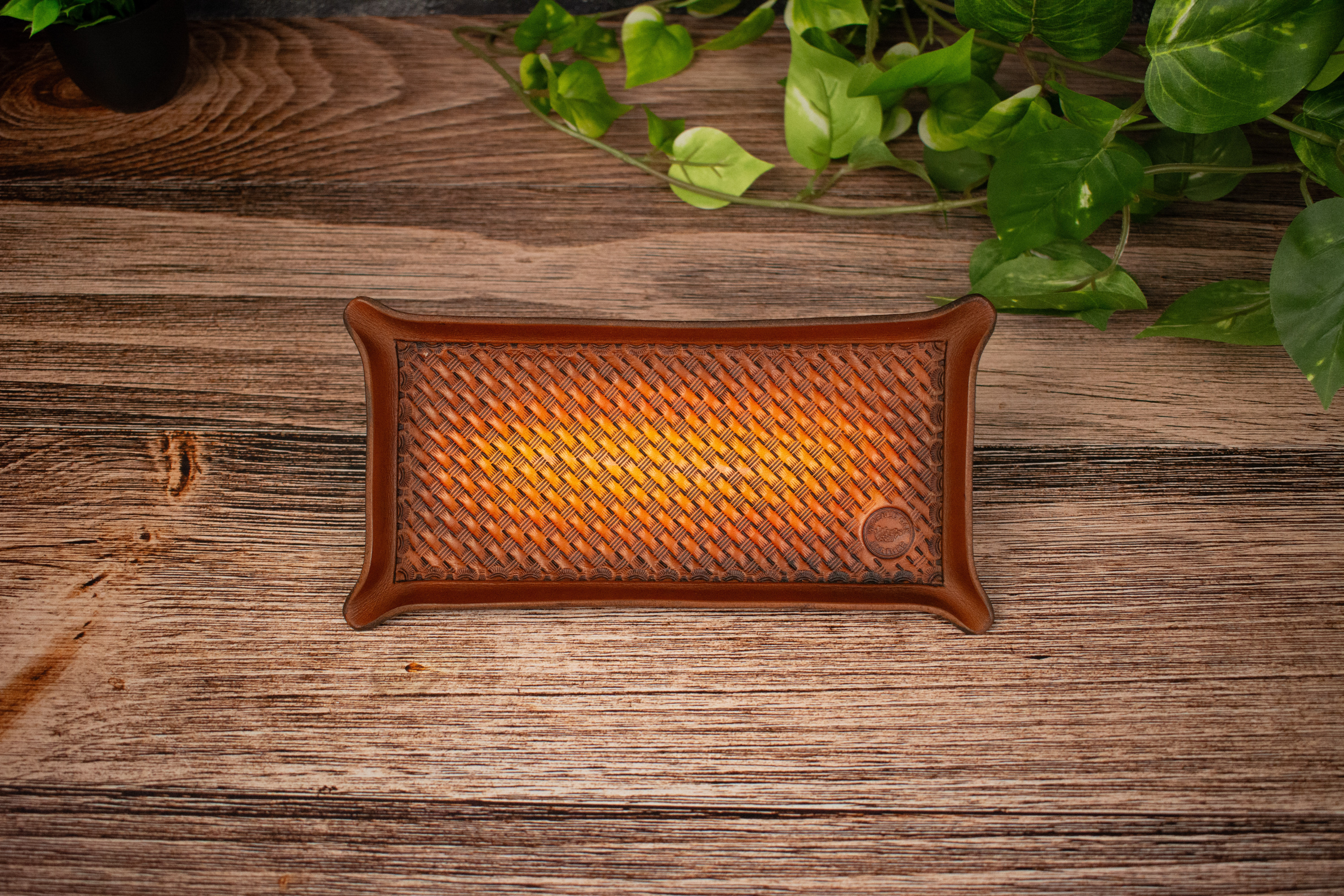 4"x8" Pencil Tray with Double Bar Basketweave Tooling