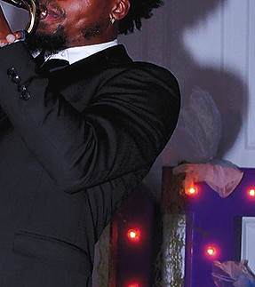 Tahree Amir Houston 乐团与我们的团队见面_edited.jpg