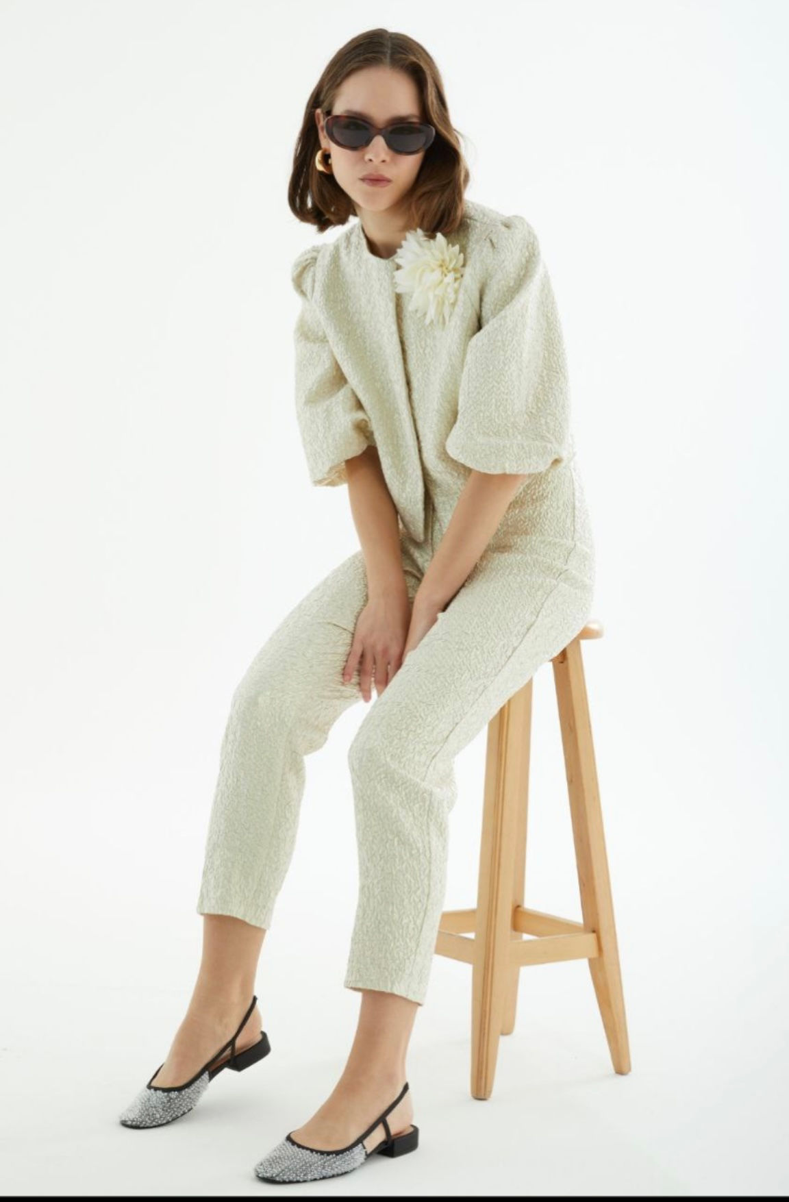 Champagne 2 peace  suit 