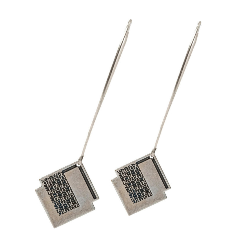 Hallel Jewelry | עגיל ארוך עם תנועה מהפנטת, קבלה לרפואה, שפע והגנה- כסף MB מכסף עבודת יד אמן ישראלי