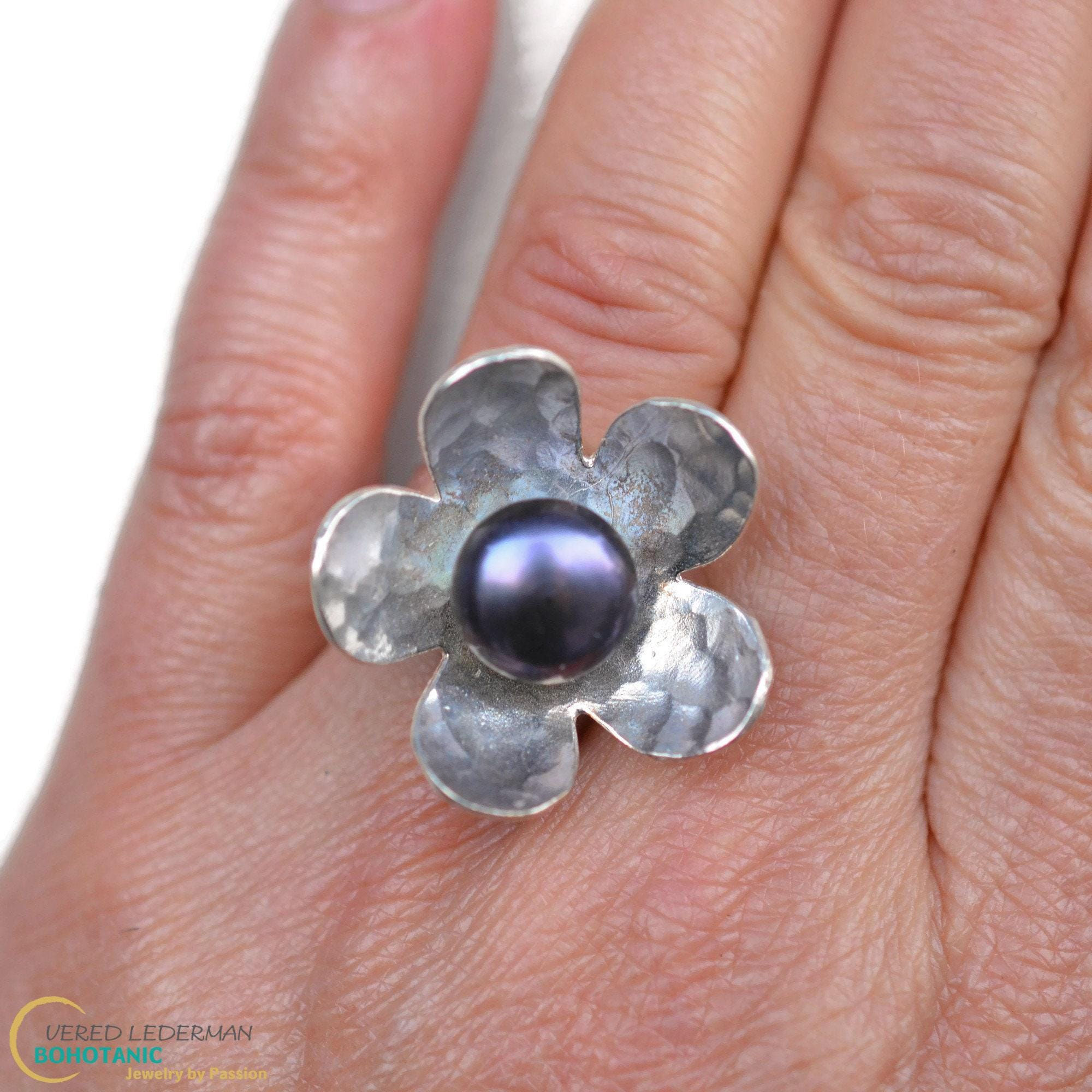 Vered Lederman | Sterling Silver Flower Ring