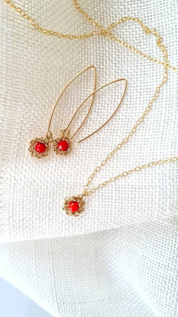 תמונה ממוזערת: Einat Sandberg |  Red Coral Dangle Earrings