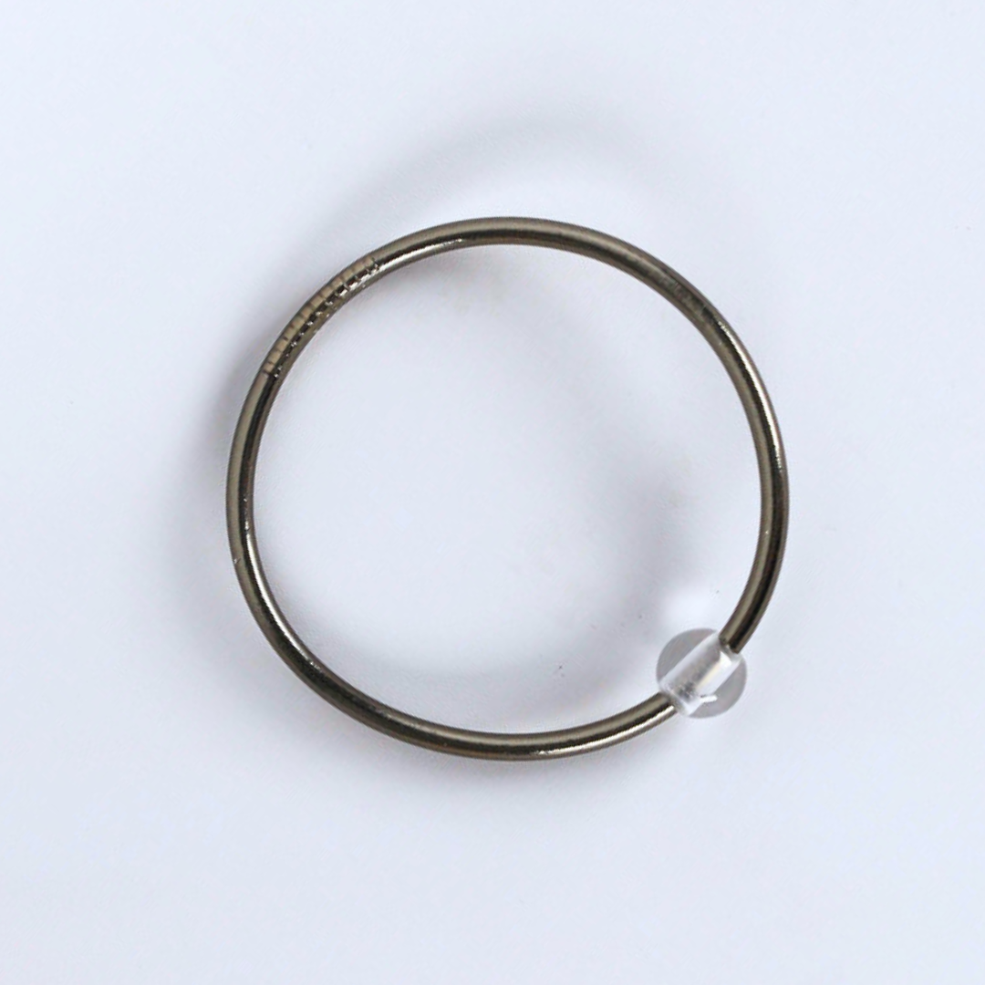 Aura bangle – Dark Silver & Transparent Quartz