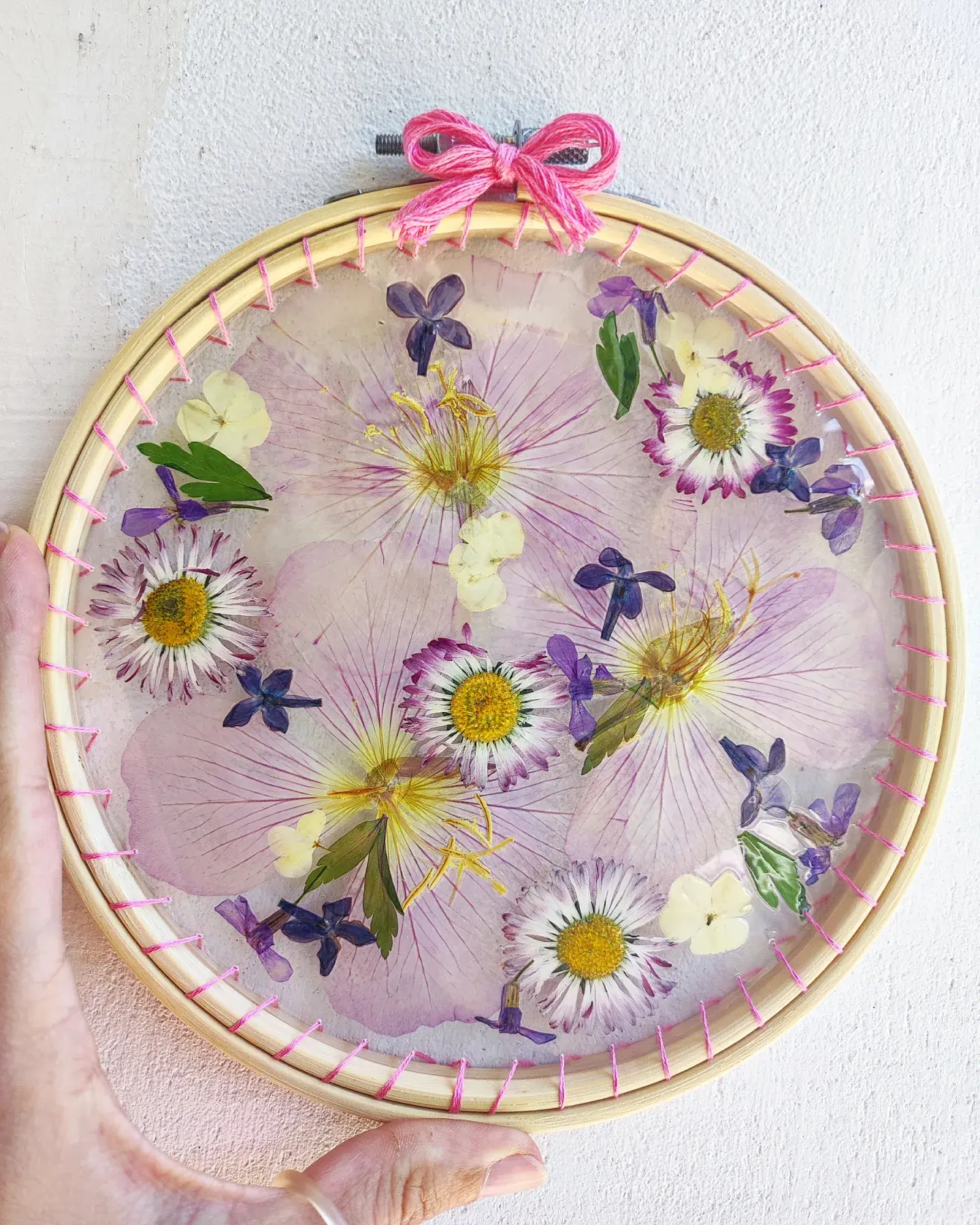 Кръгла картина в розово голяма