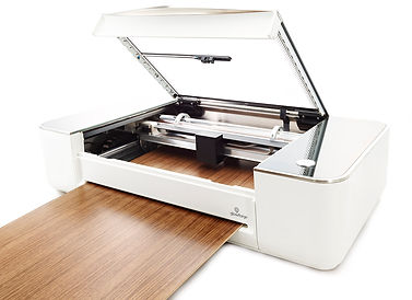 Glowforge_Pro__material_in_passthrough__side_view.jpg