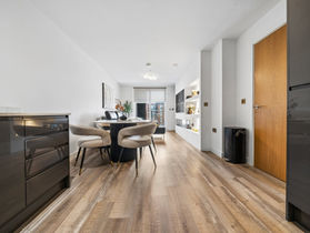 How much can a Bristol property earn on Airbnb? Four real properties