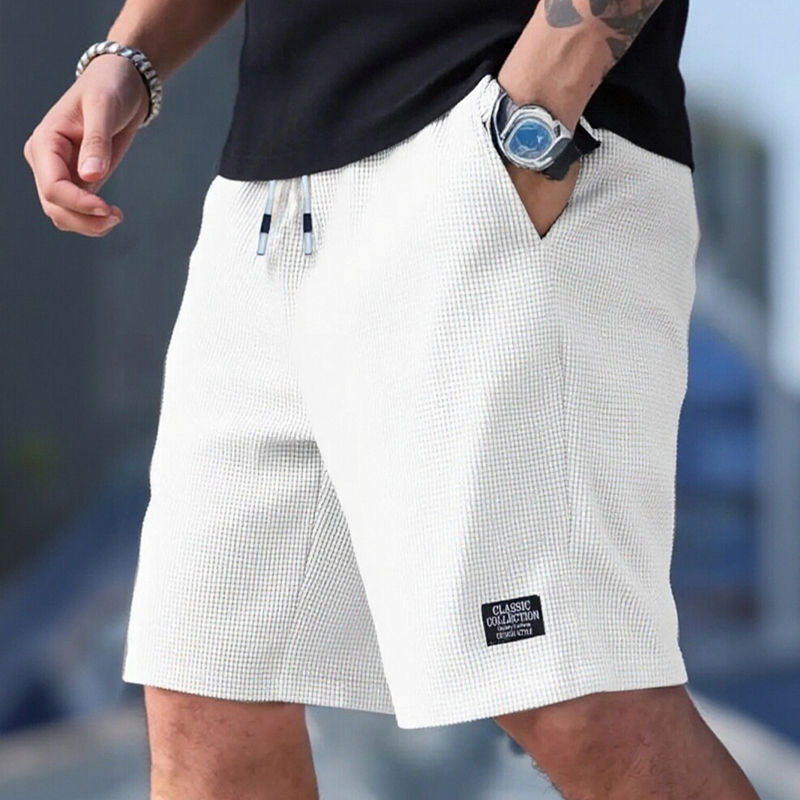 Short masculino casual premium branco com cordão e bolso.